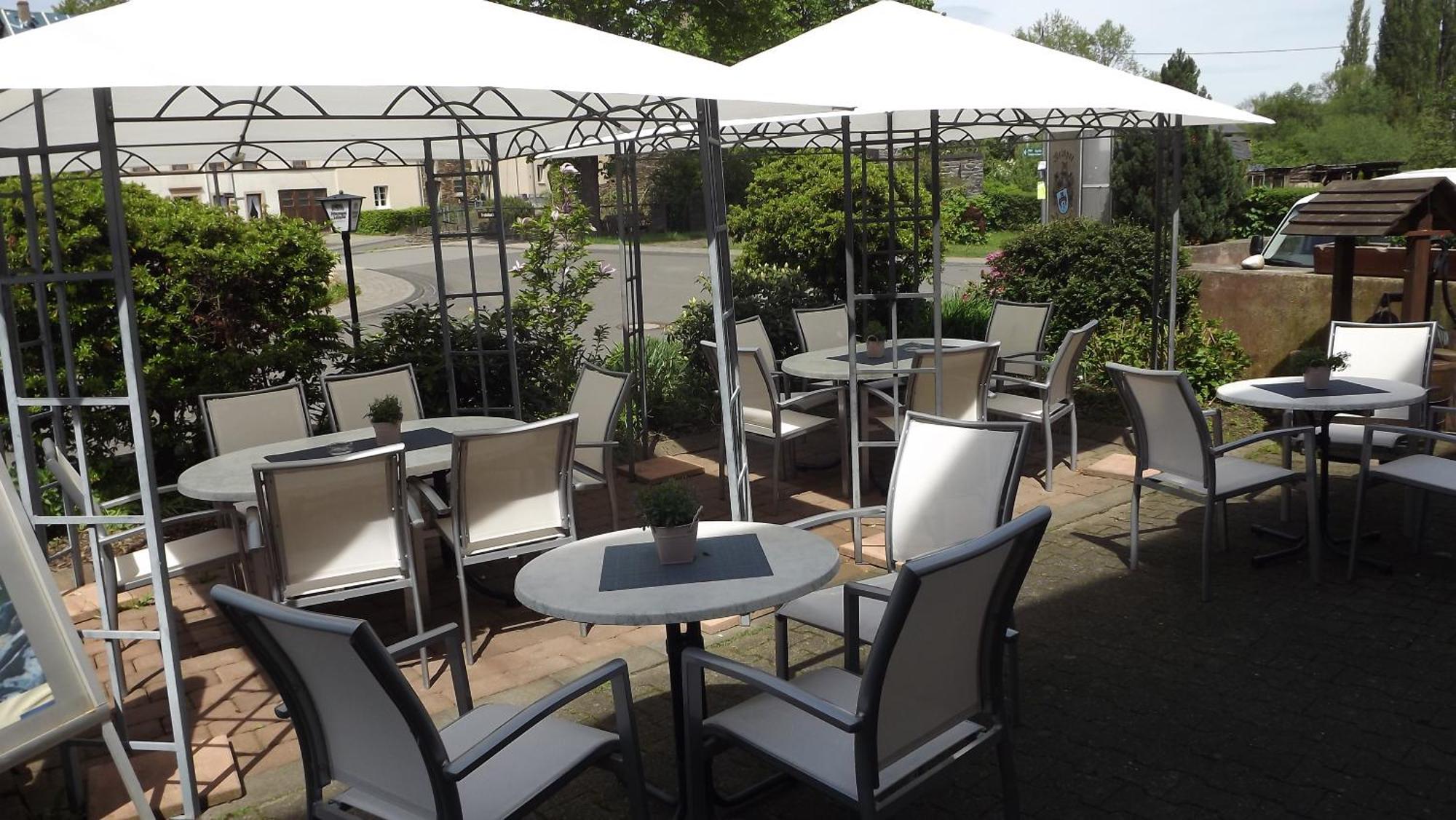 Ferienweingut & Gutsrestaurant Becker Apartment Burgen  Exterior foto