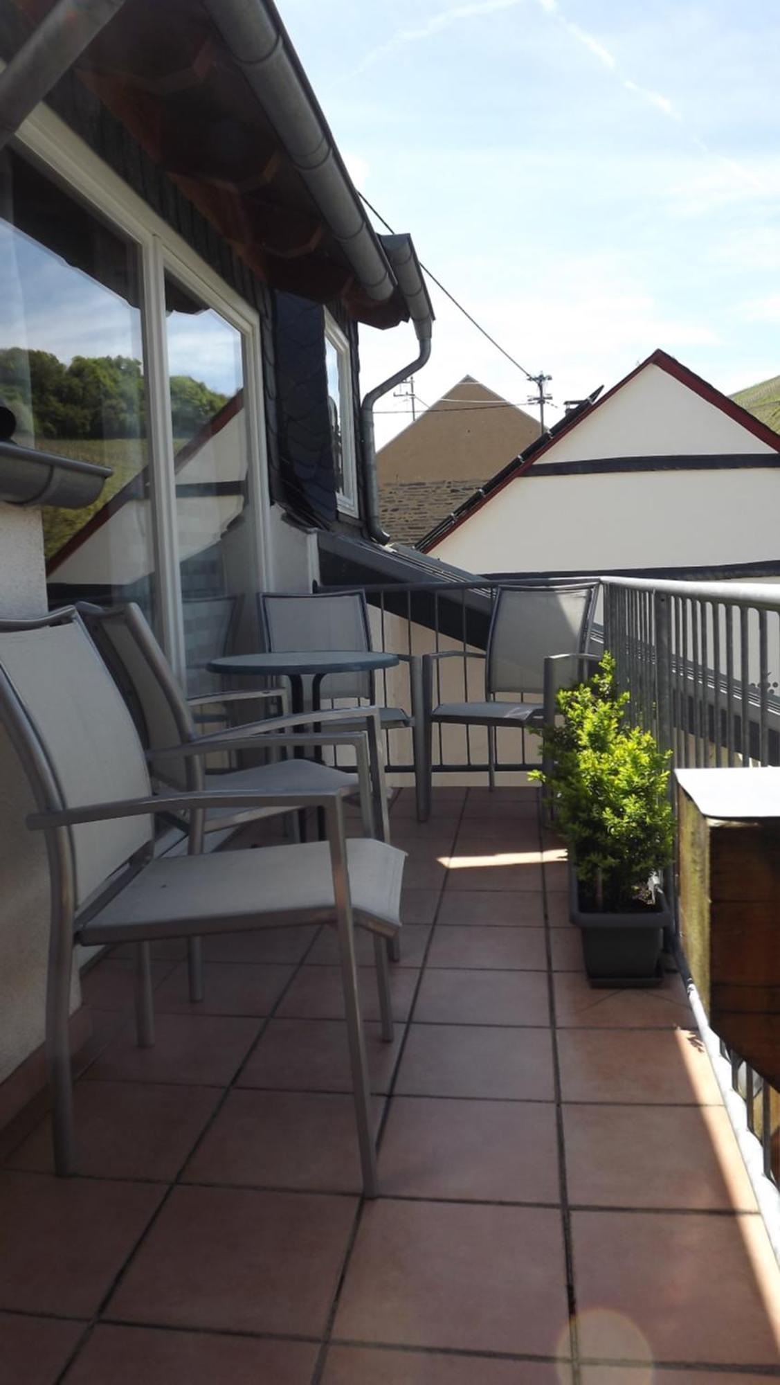 Ferienweingut & Gutsrestaurant Becker Apartment Burgen  Exterior foto